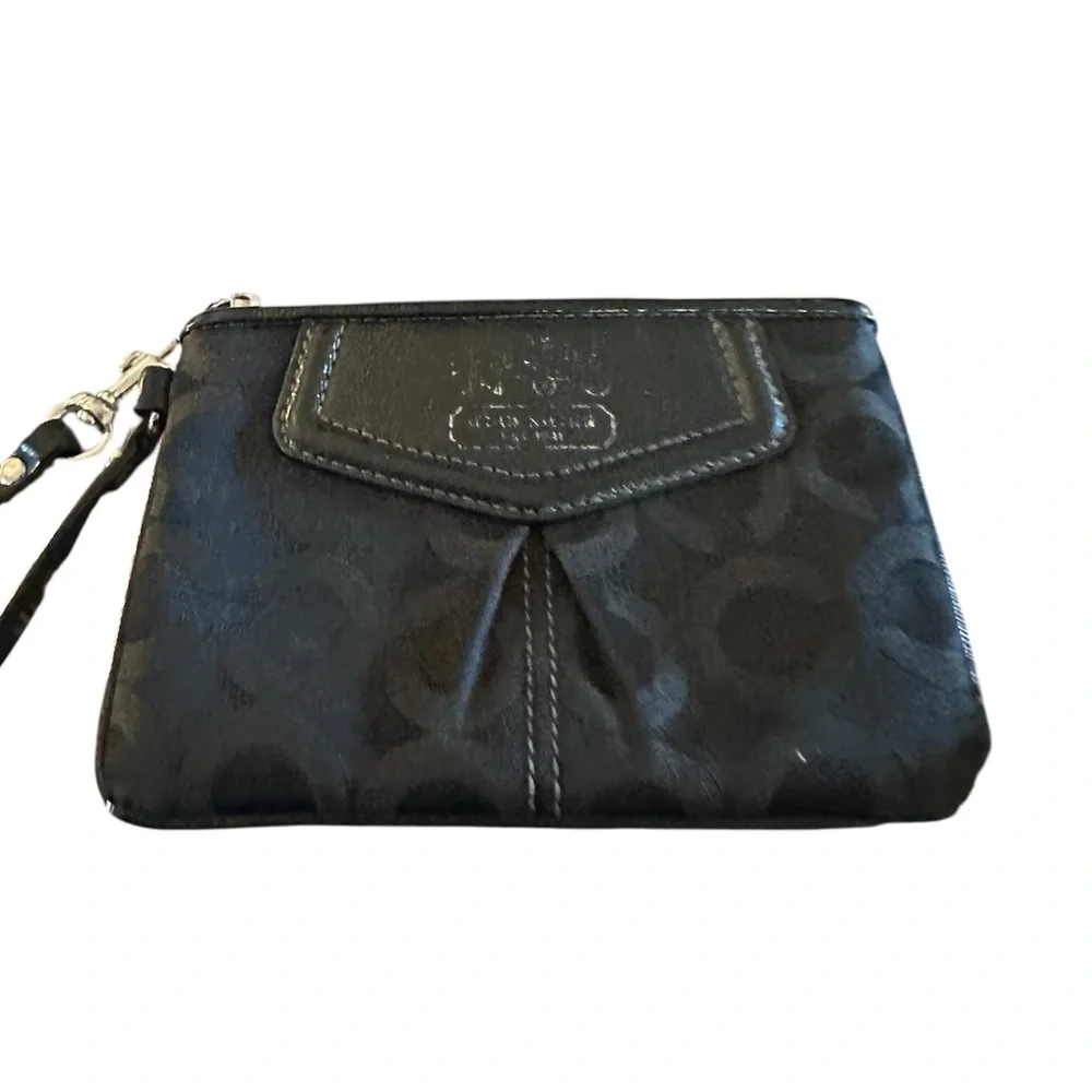 Coach Black Signature Wristlet - Picture 3 of 4